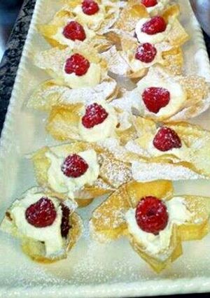A picture of ~Raspberry Cream Phyllo Cups~.