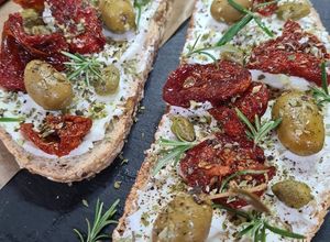 Foto principal de Bruschettas Mediterráneas