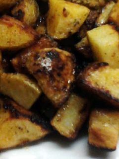 A picture of Ranch Roasted Potatoes.