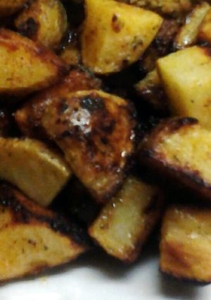 A picture of Ranch Roasted Potatoes.
