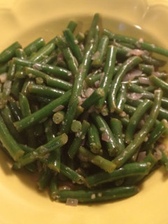 A picture of Green Beans In Garlic And Shallot Butter.