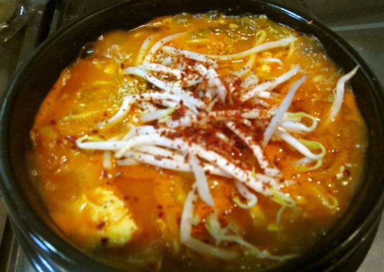 Recipe of Favorite Easy and Authentic Kimchi Jjigae in Just 10 Minutes!