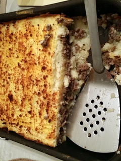 A picture of Mashed Potatoe -Ground Beef.