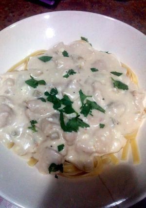 A picture of Spicy Chicken Linguine.