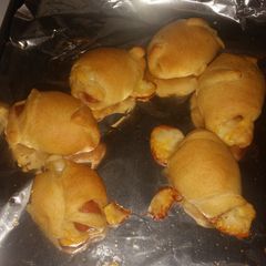 A picture of Cheesey piggy bombs.