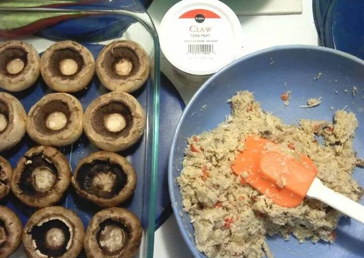 Recipe of Perfect Becks Crab Stuffed Mushrooms