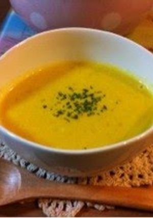 A picture of Easy Kabocha & Milk Soup.