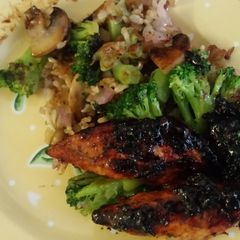 A picture of Caramelized Chicken W Brown Rice and Veggies.