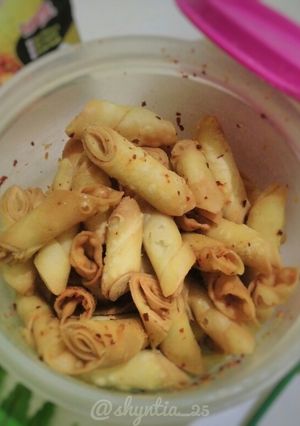Foto resep Pangsit Gulung Pedas