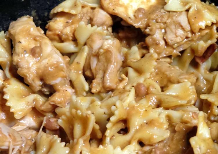 Bangin' Crockpot Chicken & Pasta Bangin' Crockpot Chicken & Pasta