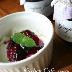 A picture of Grape Jam.