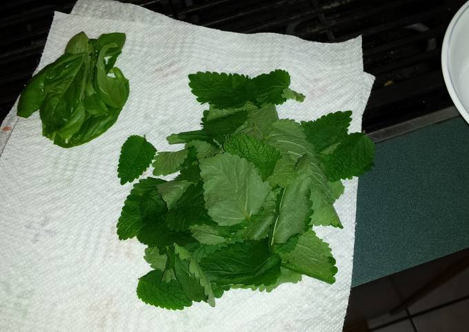 Lemon Balm Sweet Basil and Cinnamon Tea Recipe by gaquick95