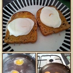 A picture of best method for poached eggs!!!.