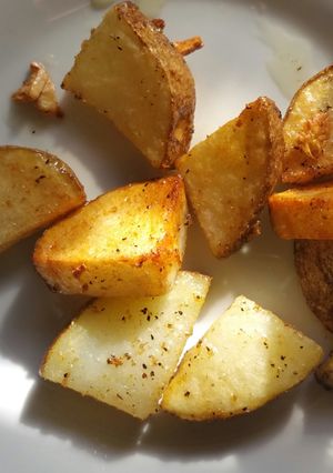 A picture of Home fries.