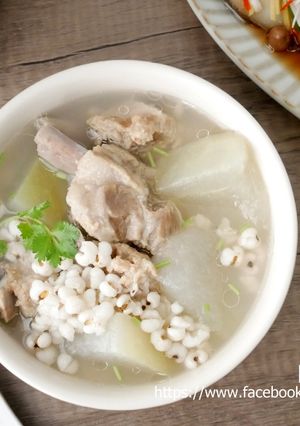 冬瓜薏仁排骨湯_電鍋料理 的食譜成品照片