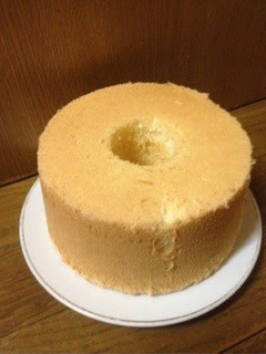 A picture of Classic Oil-free Chiffon Cake.