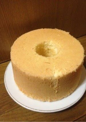 A picture of Classic Oil-free Chiffon Cake.
