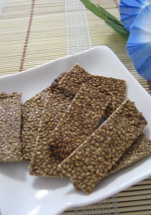 A picture of Sesame Crackers with Ginger and Toasted Barley Flour.