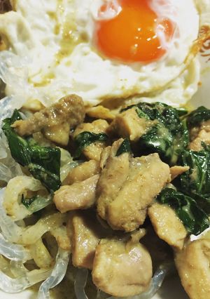 A picture of Keto Green Curry.