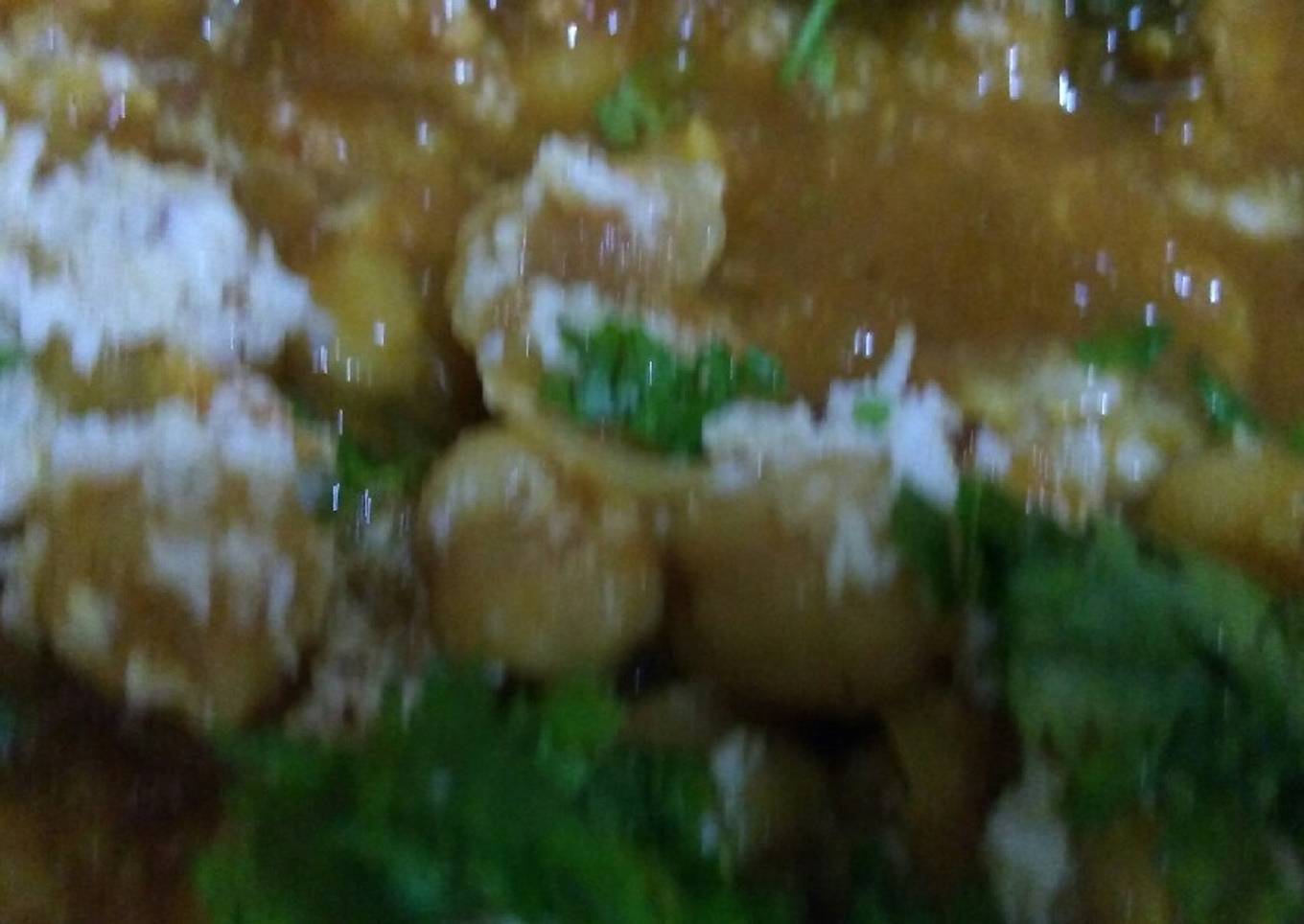 Chickpeas in besan coconut gravy