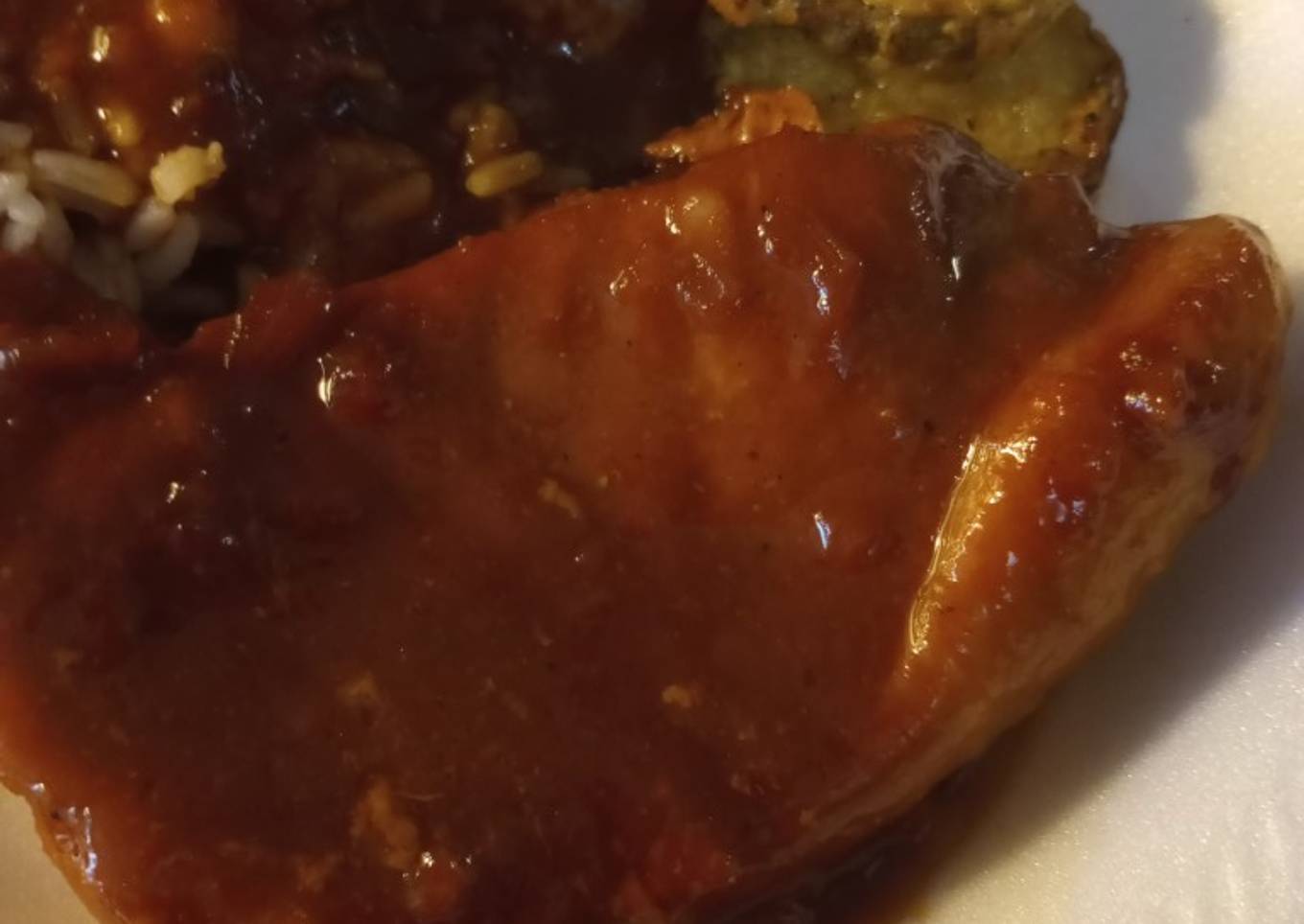 Recipe of Speedy Seared Porkchops simmered in barbeque onion sauce