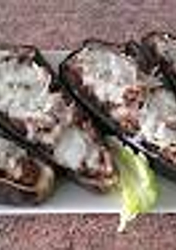 Una foto de Receta de berenjena rellena con carne picada