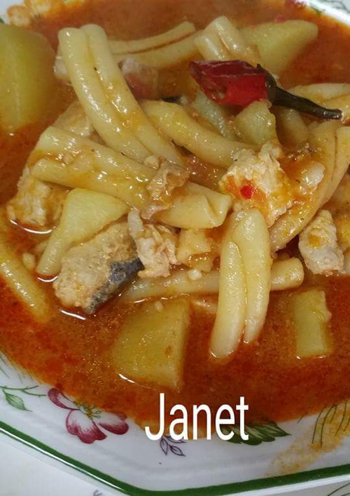 Una foto de Patatas con bacalao y pasta