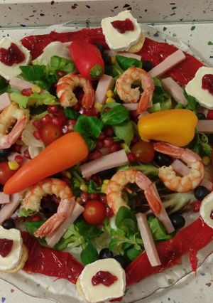 Una foto de Ensalada tierra y mar