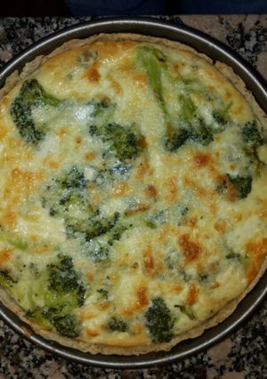 Una foto de Tarta de Brócoli, Cebollas y Quesos