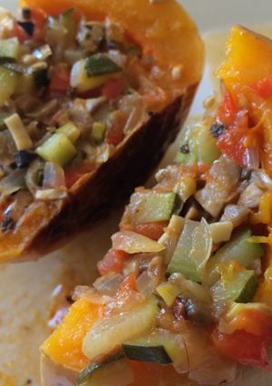 Una foto de Calabaza rellena con verduras