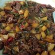 Tumis daging sapi campur kentang dan buncis