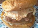 Hamburguesa con coleslaw
