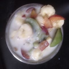Plum Shrikarni(sweet custard A picture of Plum Shrikarni(sweet custard.