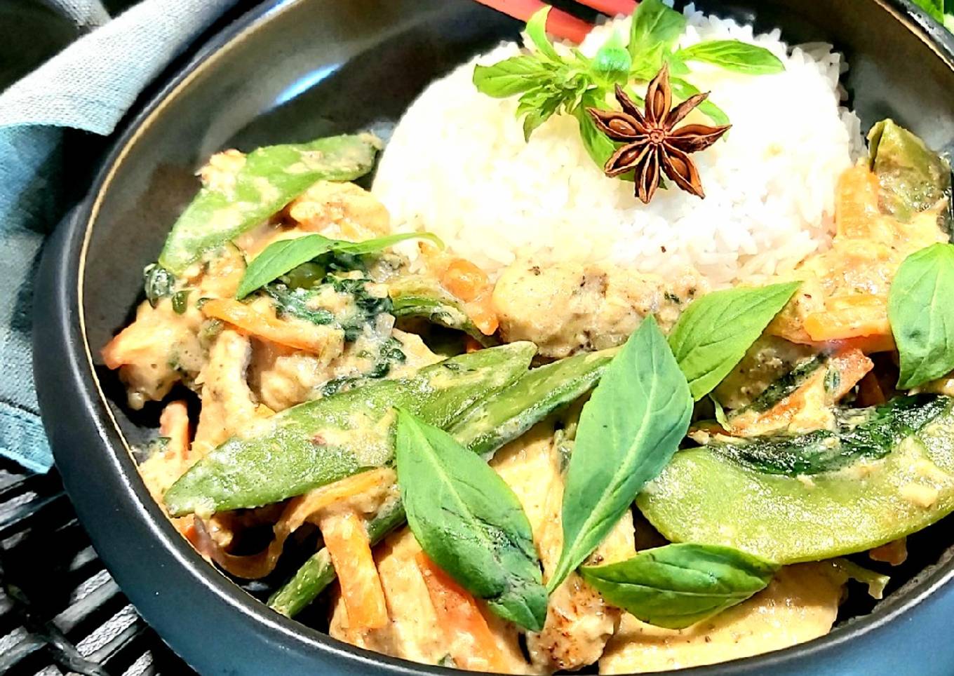 Poulet à la citronnelle au lait de coco