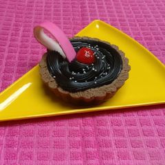 A picture of Chocolate tarts.