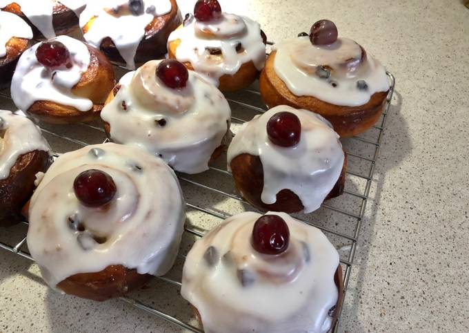 Steps to Prepare Andrew Copley Belgian Buns