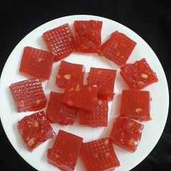 A picture of Karachi halwa.