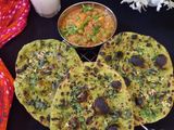 હરિયાળી ગાર્લિક બટર નાન (Hariyali Garlic Butter Naan Recipe In Gujarati)