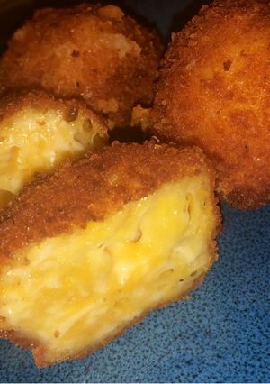 Sajtgolyó 🧀🧆 recept fotója