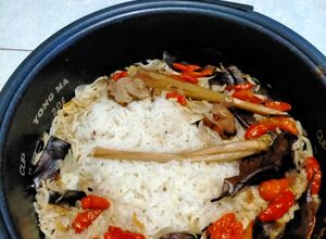 Foto resep Nasi Liwet Rice Cooker