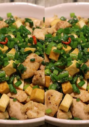 Foto resep Tumis ayam goreng tahu bunga bawang