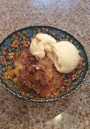 A picture of Peach Cobbler.