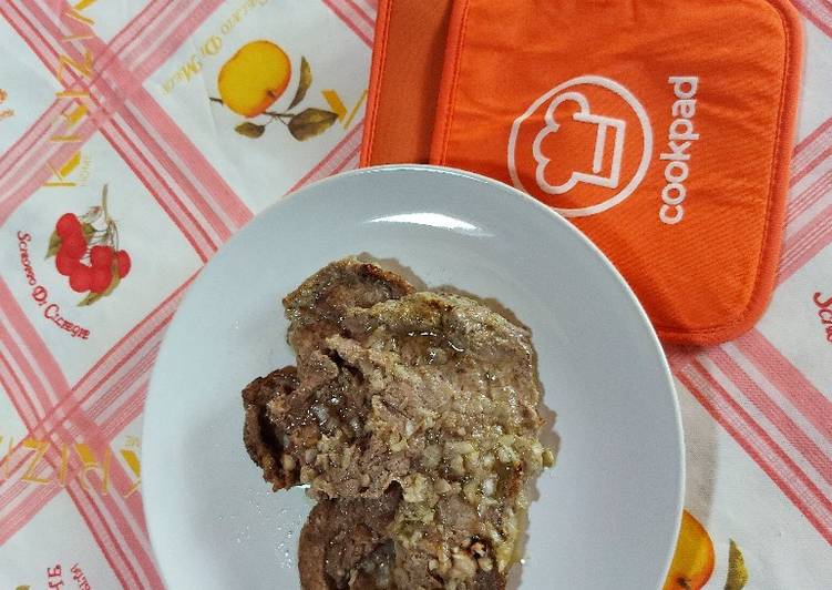 Carne con cipolla