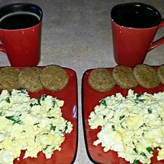 A picture of Mike's 5 Minute Microwave Breakfast.