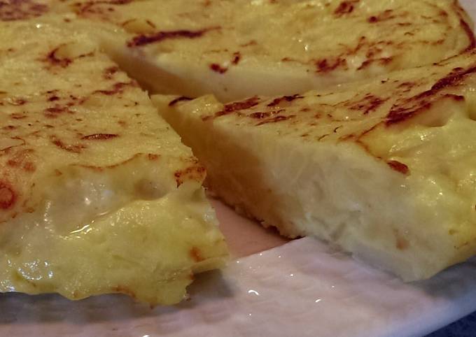 Tortilla Española (Spanish Omelet)