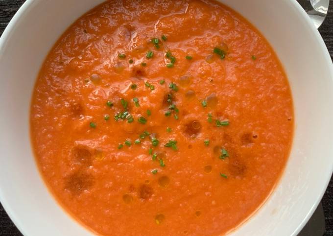 Gazpacho (Cold Tomato Soup)