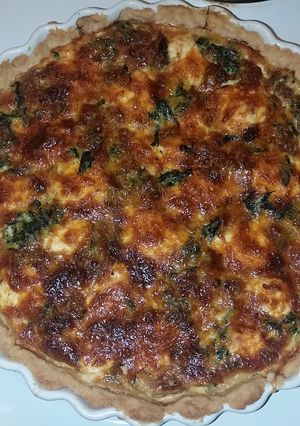 A picture of Spinach and Cream Cheese Quiche with Breakfast Sausage.