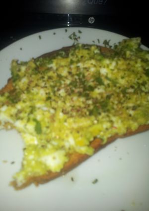 A picture of Avocado and Egg.