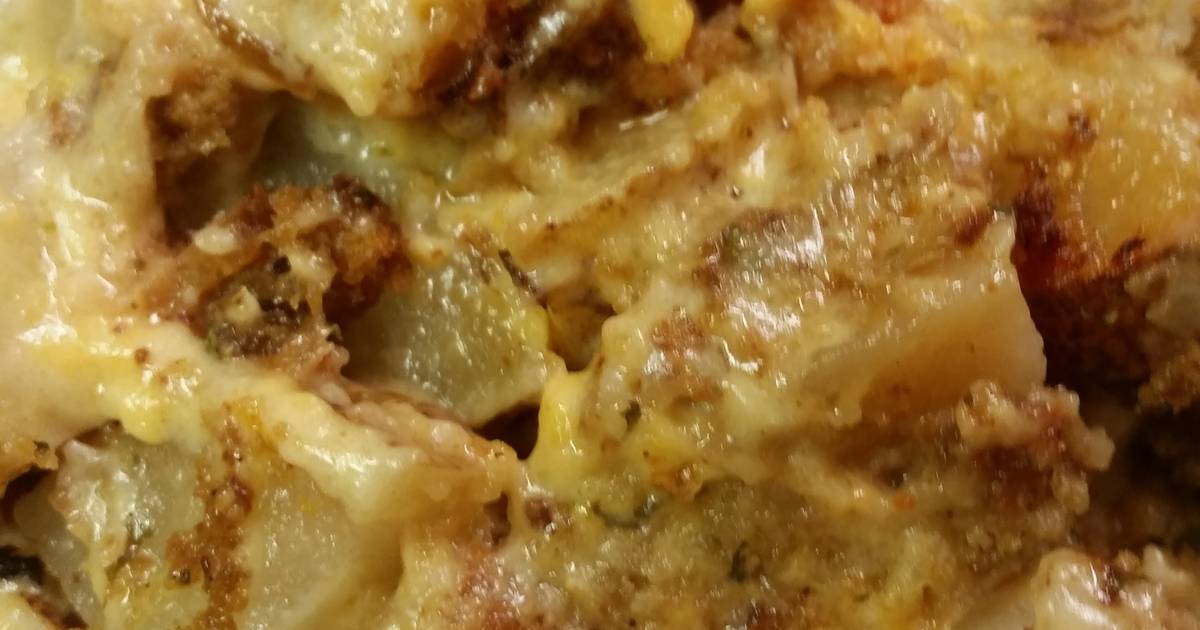 Cheesy Potato & Stuffing Casserole Recipe by Stephanie Goldman - Cookpad