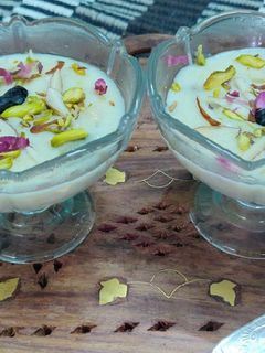 गेहूं बादामी फिरनी (Gehu badami firni recipe in hindi) रेसिपी मुख्य फोटो